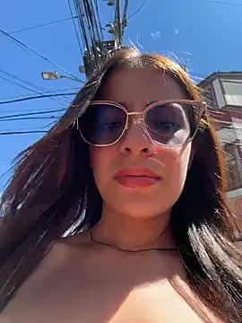 Chat XXX en directo de Hanna_Cruz_