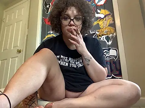 QueenNuttCollector XXX чат на живо