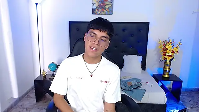 Chat XXX en directo de Maecum18