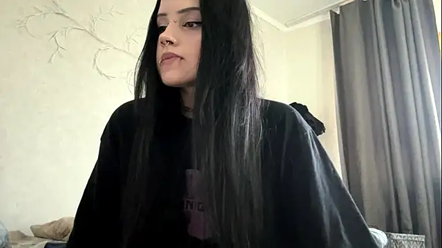 Chatroom XXX en direct de LouisePavlides