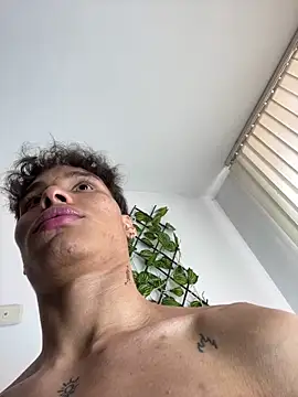 Онлайн чат XXX NelModel1
