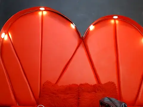 Živý XXX chat sharon_allan77