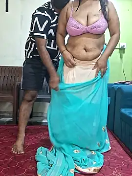 Chat +18 de Hornyreshma ao vivo