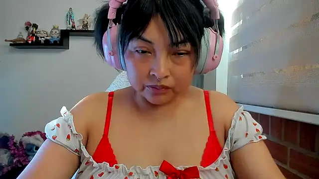 Shaddycute_ Chat XXX live