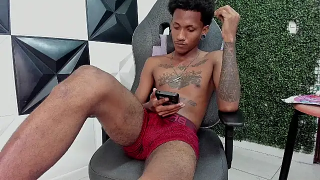 ManSant's Live XXX Chat