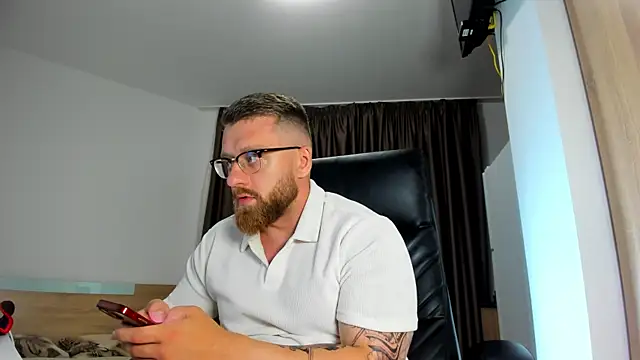 Findom_guy Live XXX-Chat