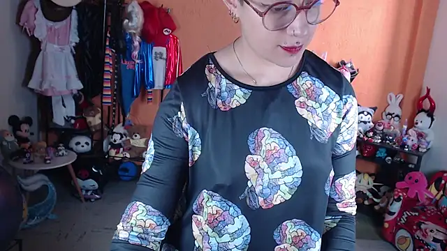 Chatroom XXX en direct de MissMiia2