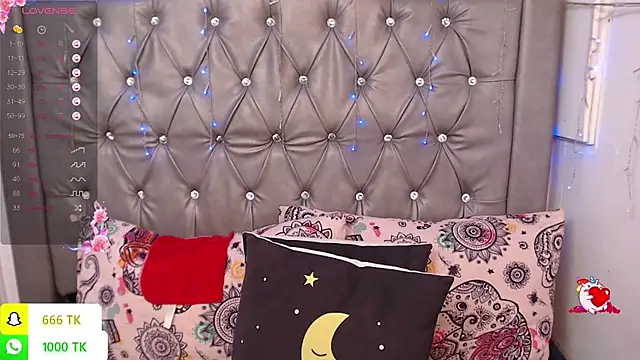 LAILAGUMMY's Live XXX Chat