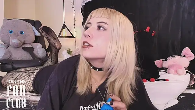 IvyBelle_ Chat XXX in diretta