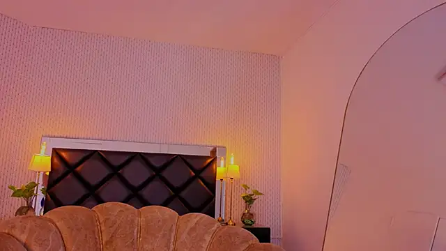 taylor_morgann Adlı Modelin Canlı XXX Sohbeti