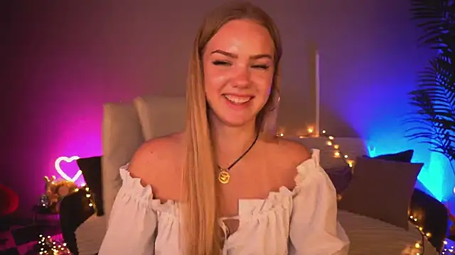 Chat +18 de CelesteNoir ao vivo