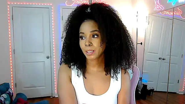 Chat XXX ao vivo de JazmineFoxx