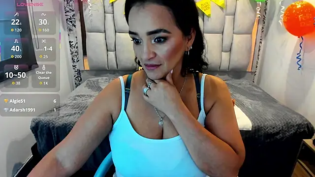 Živý XXX chat MarilynMiilf_