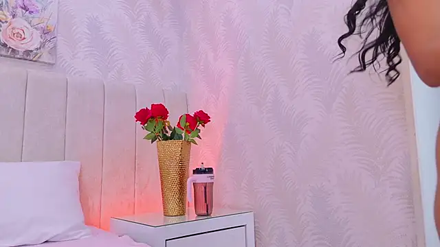 MeganCruzGB's Live XXX Chat