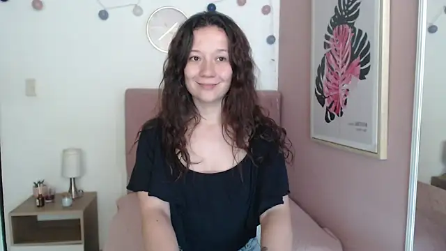 lanna_1878 Adlı Modelin Canlı XXX Sohbeti