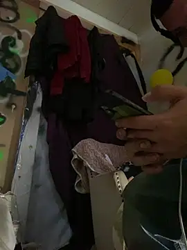 GusanoDelicioso Pertunjukan Webcam