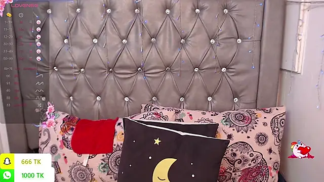 LAILAGUMMY live XXX chat