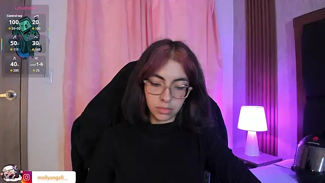 Онлайн чат XXX Molly_A