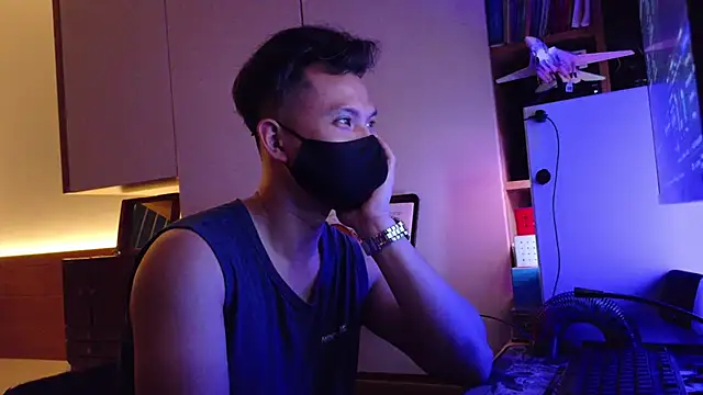 OnlyMan90 现场XXX聊天