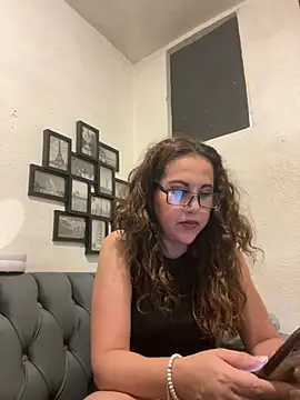LaVaquera's Live XXX Chat