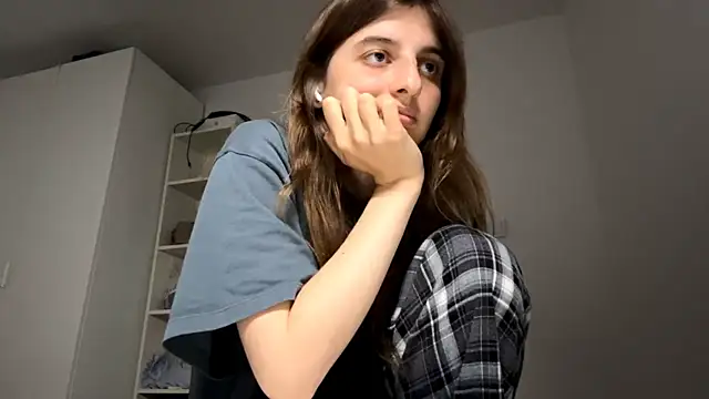Онлайн чат XXX ActaedCottage