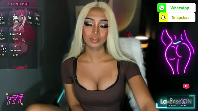 Attractive_Goddess_Isla Adlı Modelin Canlı XXX Sohbeti