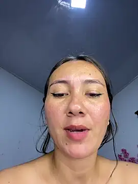 Chat XXX en directo de Abby_Colyns23