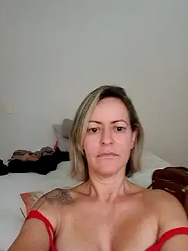 Misaudibel – Naživo XXX chat