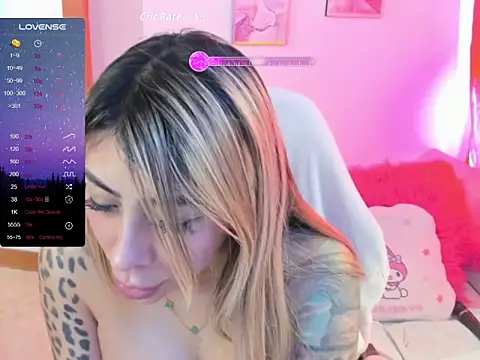 Martina_robertss' Live XXX Chat