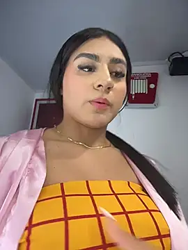 VictoriaSecretXXX 现场XXX聊天