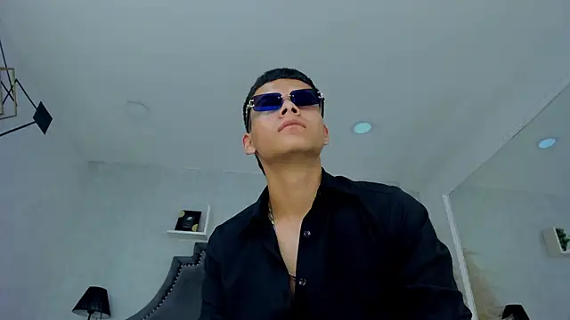 DylanRoyce_ live XXX chat