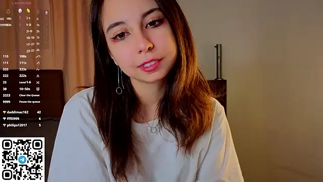 NerixalVire's Live XXX Chat