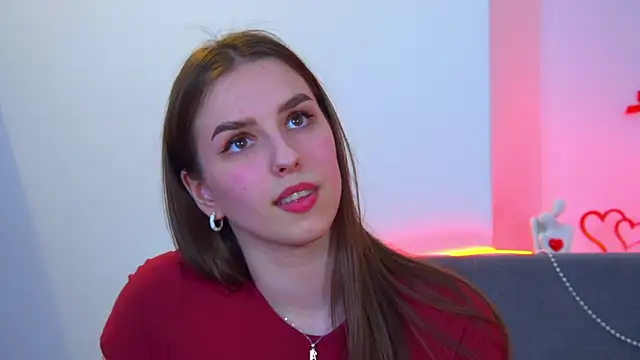 AliceAtkins XXX чат на живо