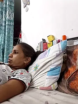Sexy-Kajal2 Live XXX-Chat