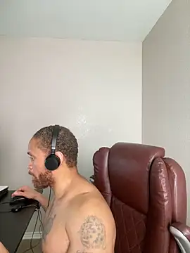 Fathero1time Live XXX-chat