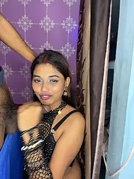 Show de Sweet-priyaa na webcam