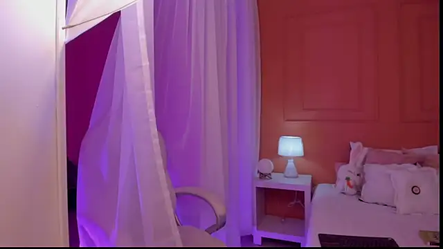 Abriil_cutee Live XXX Chat