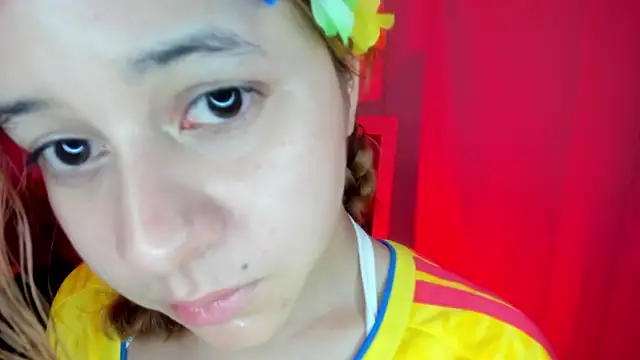 agnes_213 Live XXX Chat
