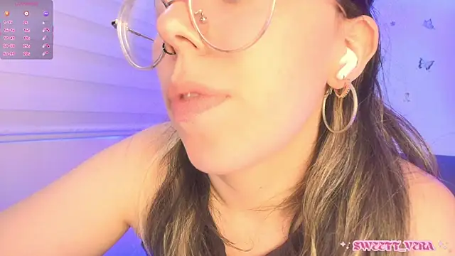 sweettvera's Live XXX Chat
