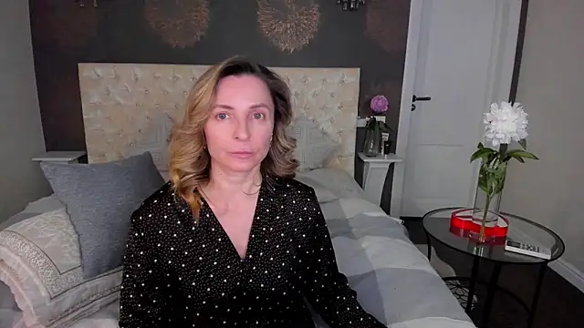 Chat +18 de AllisonWilliams ao vivo