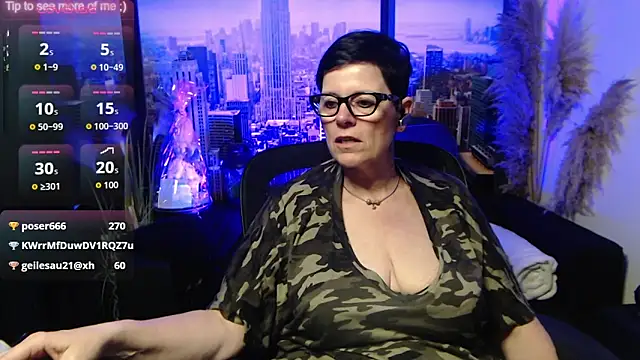 ninarandmann's Live XXX Chat