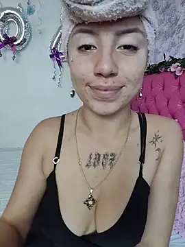 Chatroom XXX en direct de Kitty_Melodi