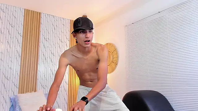 myke_tucker Live XXX-chat