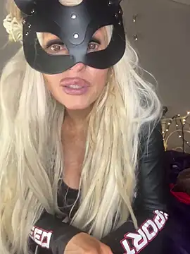 XXX chat uživo modela pammybarbwire