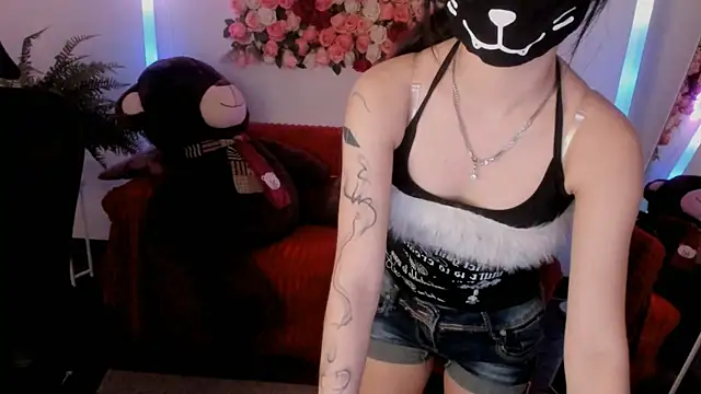Elainebeness Chat XXX in diretta