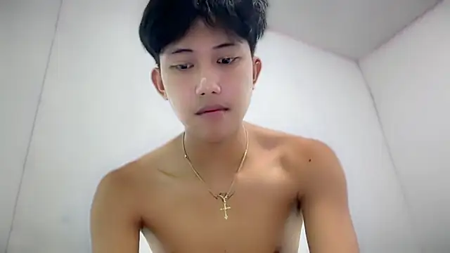 luxurioux_blake Adlı Modelin Canlı XXX Sohbeti