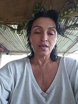 zullyxhot – Naživo XXX chat