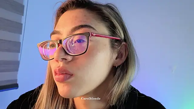 Czat XXX na żywo – Carolblonde