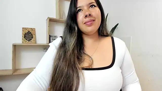 LinaBrowm Live XXX Chat