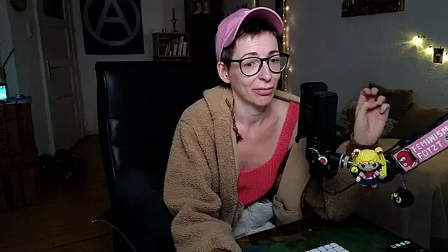 Chat +18 de Antifistin ao vivo